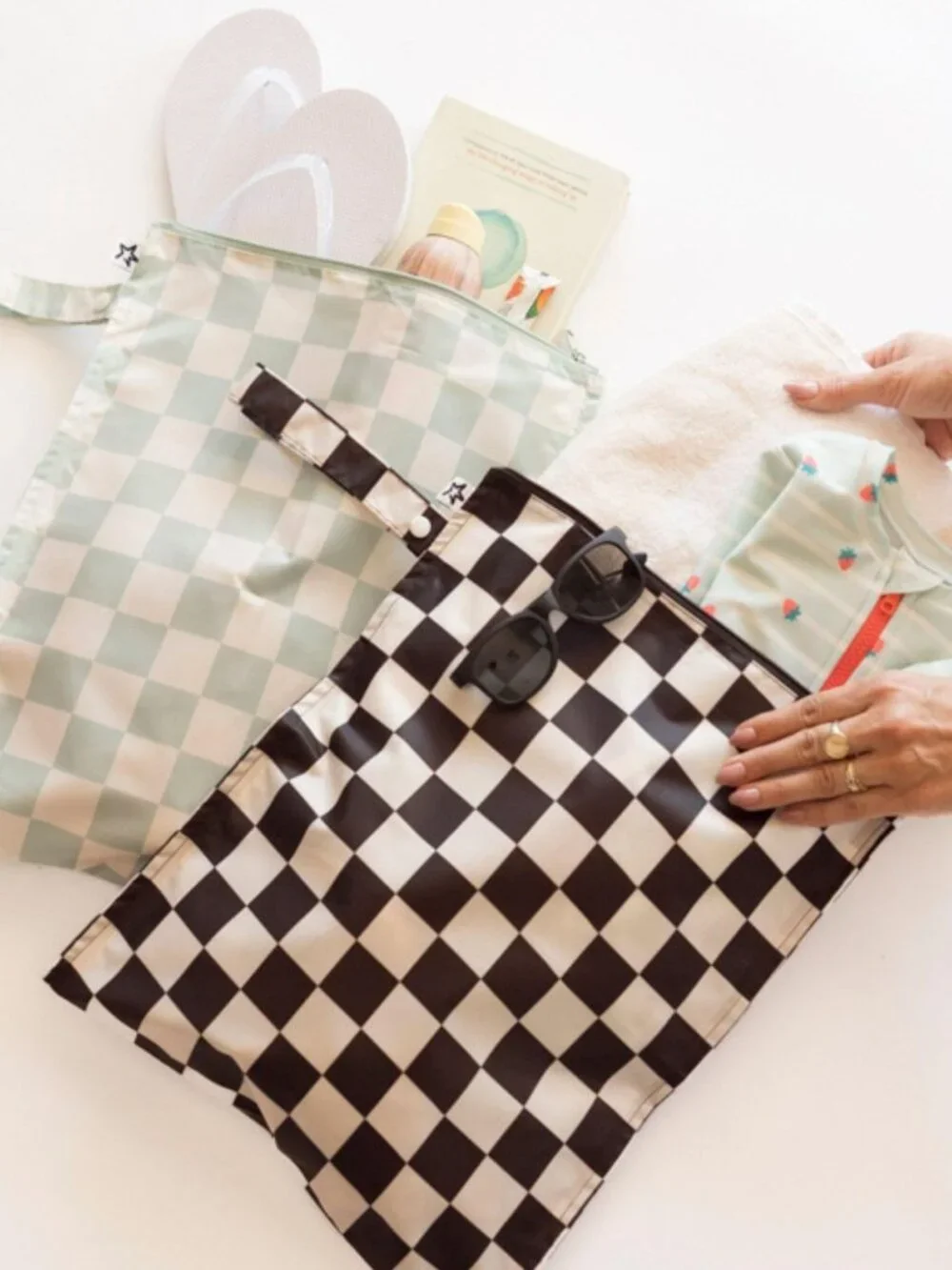 Checkerboard Wet Bags Set 16x12.5 Inches 2 pack